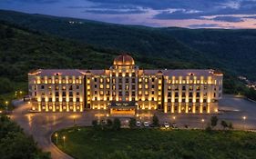 Eighty Eight Deluxe Hotel & Spa